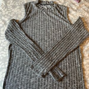 American Eagle Cropped Shirt